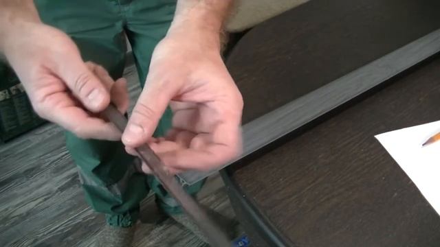 Как и чем резать напольный плинтус смотреть онлайн