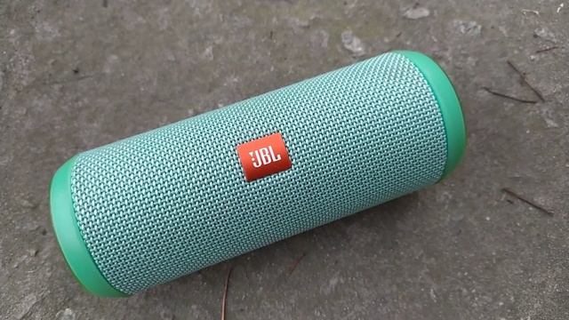 JBL ПАЛЬ vs. JBL Flip 3 | Что я купил...? смотреть онлайн