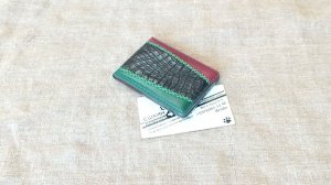 Картхолдер-кошелек из крокодила для 4 карт и нескольких купюр