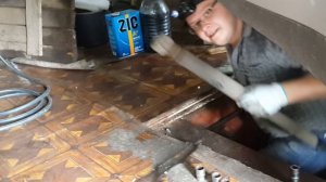 Замена стоек амортизаторов задней подвески Ford Focus 2