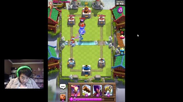 What the Techs: Clash Royale Experimental Video смотреть онлайн