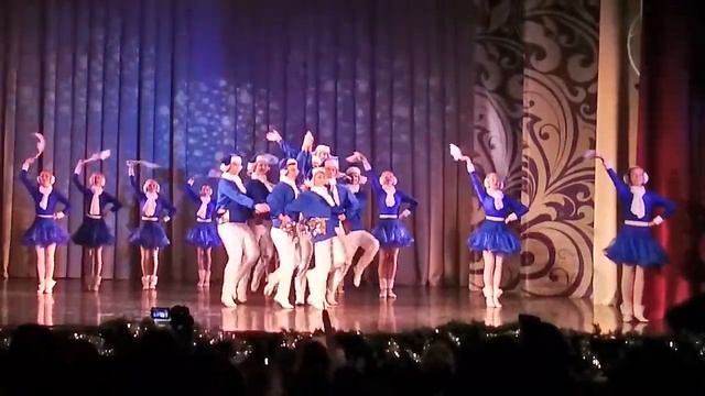 Зимушка зима (хореографическая зарисовка, часть 2) / Ритмы века смотреть онлайн