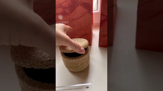 Мода выходит из моды, а стиль - никогда! Создавайте стиль в доме с помощью уникальных вещей. смотреть онлайн