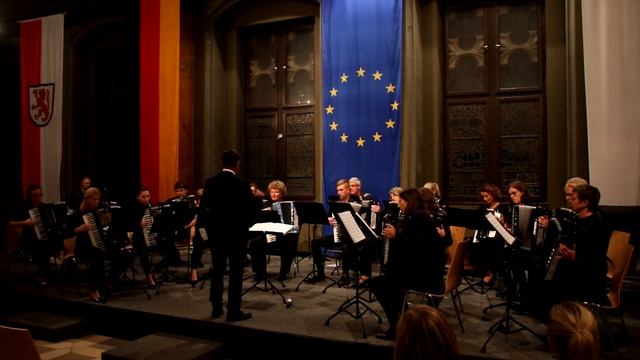 Akkordeon-Orchester Passau Blue Tango смотреть онлайн