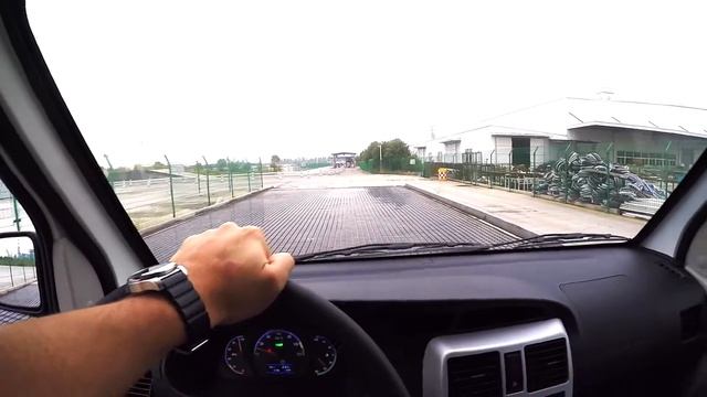 GAC GONOW - EV Minivan Test Drive (Uruguay) смотреть онлайн