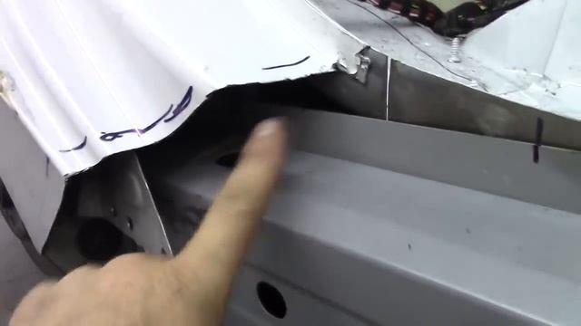 Ауди А4, варим боковину. Body repair after an accident. смотреть онлайн