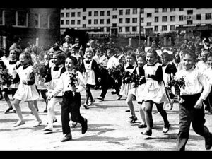 «Камазята», советские дети Набережных Челнов. История «КАМАЗа» и города в архивных фотографиях, ч. 4