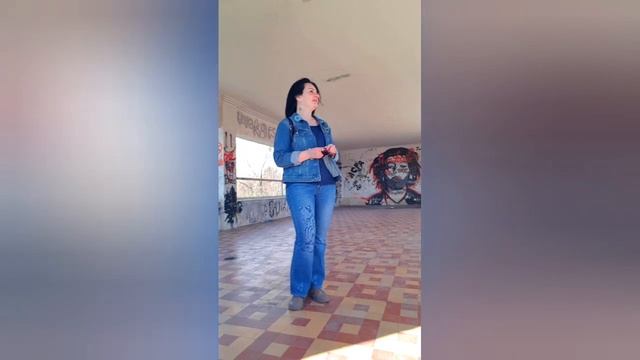 ВЛОГ: Весенний Ереван, Парк Победы, Перекус, Минута Славы напоследок ????? смотреть онлайн