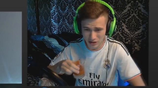 [ЛУЧШЕЕ со СТРИМА] 2.000.000 COINS PACK OPENING & RONALDO MOTM HUNT | FIFA 14 PS4 смотреть онлайн
