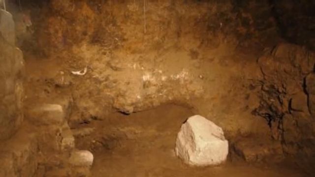 Под пирамидой в Теотиуакане обнаружен тоннель смотреть онлайн