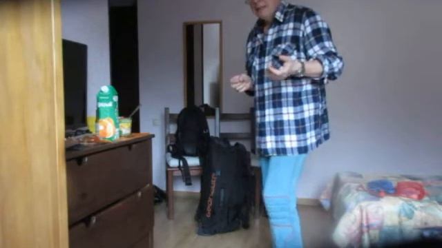 ВидеоУрок 7. Азы горнолыжной техники. Стойка - по вертикали и по горизонтали. MVI 1693 смотреть онлайн