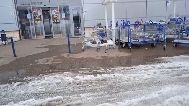 Какой плинтус лучше в деревянном доме? Прогулялись по строительному магазину. Хочется всего смотреть онлайн