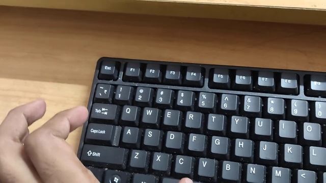 Keyboard shortcut to insert a row in Excel смотреть онлайн