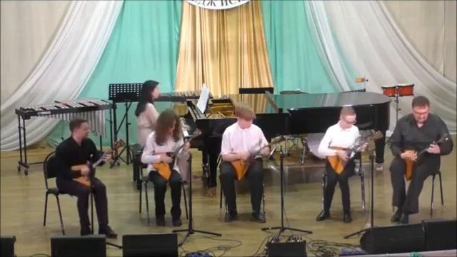 Р.Н.П. "Комаринская" обр.Б.Тройновского .Унисон балалаек ДМШ №2 смотреть онлайн