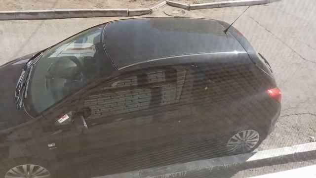 ВАЛЕВО АХАХАХАХ,дома навалил, и сработала сигнала у машины под окном :D смотреть онлайн