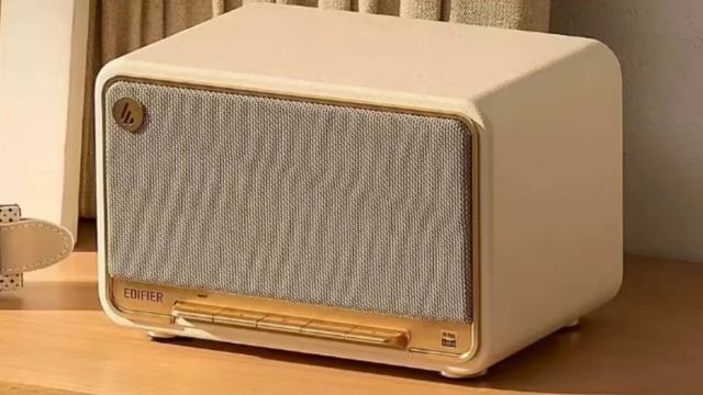 Edifier M330 Bluetooth speaker now available in a leather-textured version. смотреть онлайн