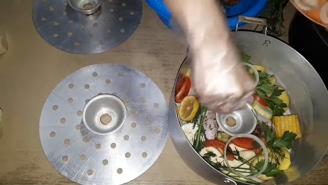 Овощи на пару в мантыварке. Полезная еда, желудок не будет болеть. смотреть онлайн