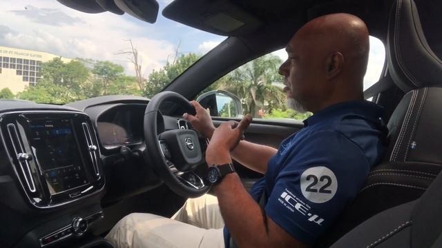 Volvo C40 Recharge Test Drive Review In Malaysia смотреть онлайн