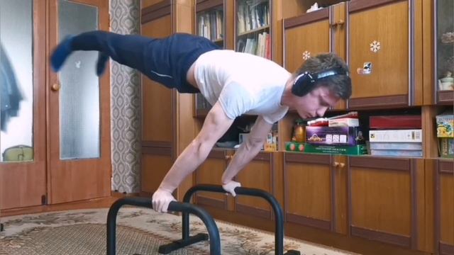 Вернул оборудование! Скоро подтягивания! + красивые моменты workout) смотреть онлайн