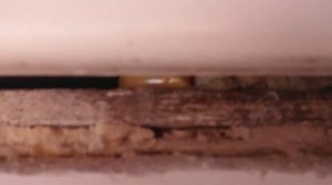 Если дует из под подоконника  Как запенить подоконник изнутри Окна ПВХ.