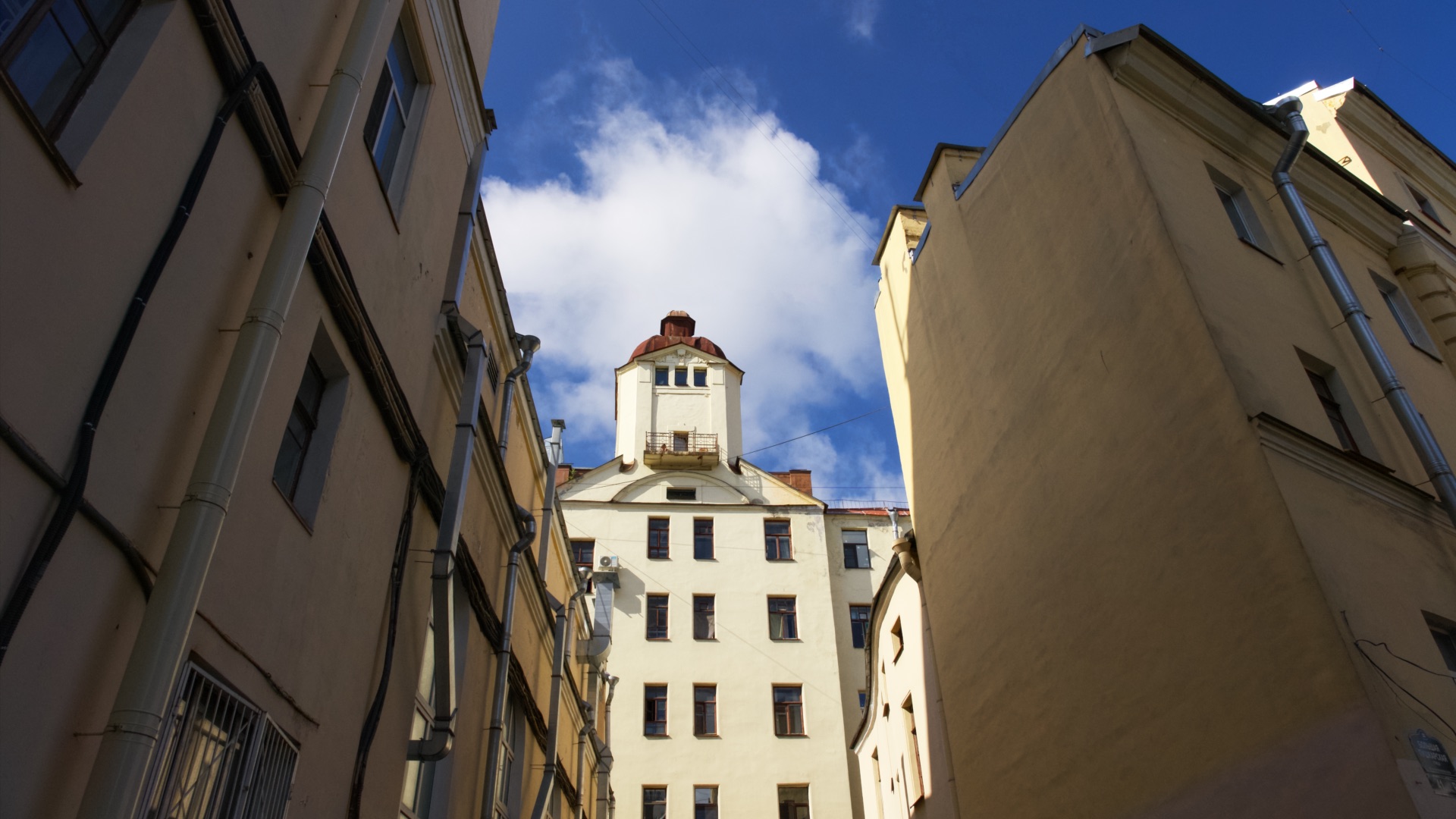 ?? Санкт-Петербург. Прогулка по Петроградской стороне куда глаза глядят. смотреть онлайн