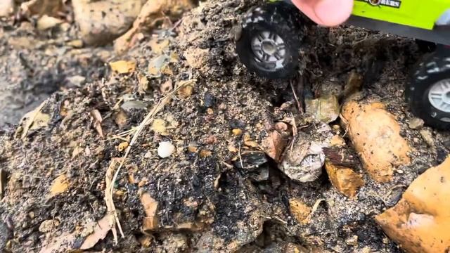 4x4 Nissan lego ( going threw cape York!!!! смотреть онлайн
