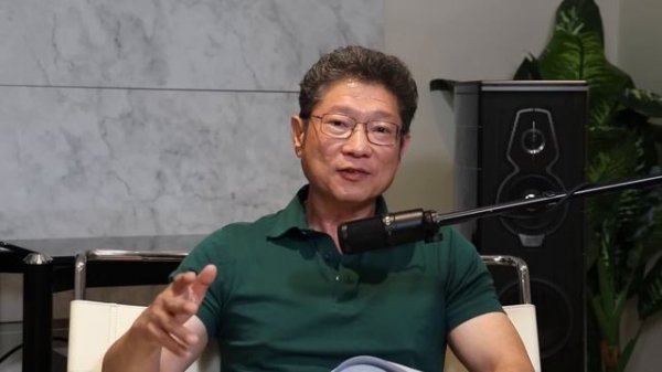 Martin Logan Motion F10 Review: Did We Hate the Speakers?