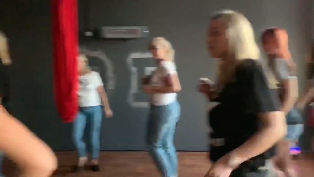 Социальная латина для взрослых Троещина и Воскресенка смотреть онлайн