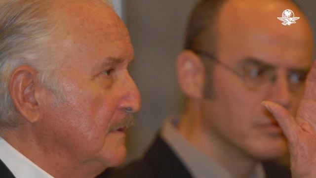 Carlos Fuentes, espiado por su apoyo al movimiento estudiantil del 68 смотреть онлайн
