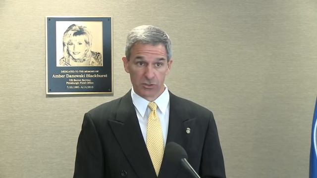 DHS, ICE provide update on Operation OPTical Illusion смотреть онлайн