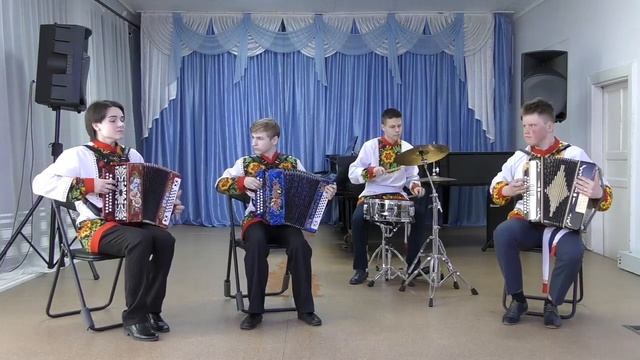 Ансамбль "Гармошечка" (номинация "Ансамбли", 2-4 чел., 2-я возр. кат.) смотреть онлайн