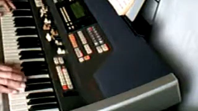 Co at the Hammond XE-1 Organ смотреть онлайн