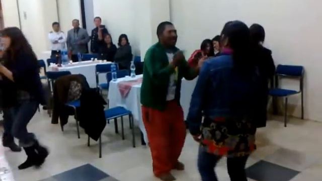 Sergio Ortega (ituba) bailando смотреть онлайн