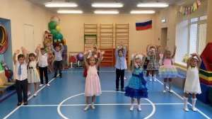 Поздравительный флешмоб ко Дню дошкольного работника.