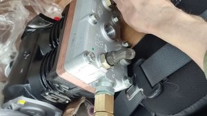 Установка компрессора от МАЗа на Рено Премиум