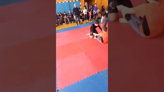 Чемпионат Днепра по грепплингу 07.04.2018 - категория 10-11 лет до 46 кг. Финал смотреть онлайн
