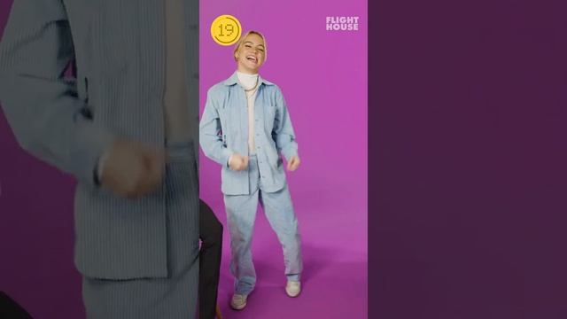 TikTok BFF’s Emma Brooks & Charly Jordan Battle It Out In This Game! смотреть онлайн