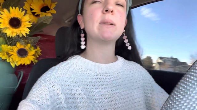 Thrifting Doc Martens & More! | Vlogmas