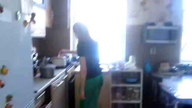 Что делать, когда родителей нет дома)#1 смотреть онлайн