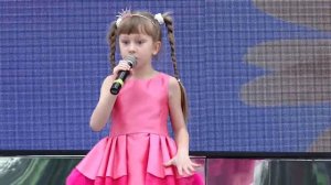 Все могут короли - Жил да был один король(Б.Рычков, Л.Дербенев) -Дьяченко Мария-7 лет - Я пою - 201