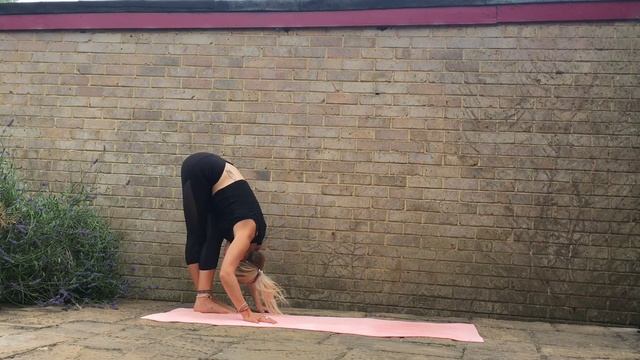 Eagle Flow Full Body Yoga 20 Minutes смотреть онлайн