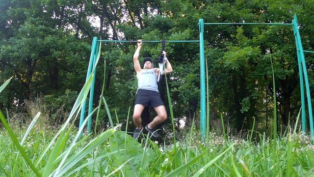 ВЫХОД СИЛОЙ • ПОДТЯГИВАНИЯ НА ОДНОЙ, УПРАЖНЕНИЯ • 19 смотреть онлайн