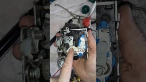 Устройство замка двери калина