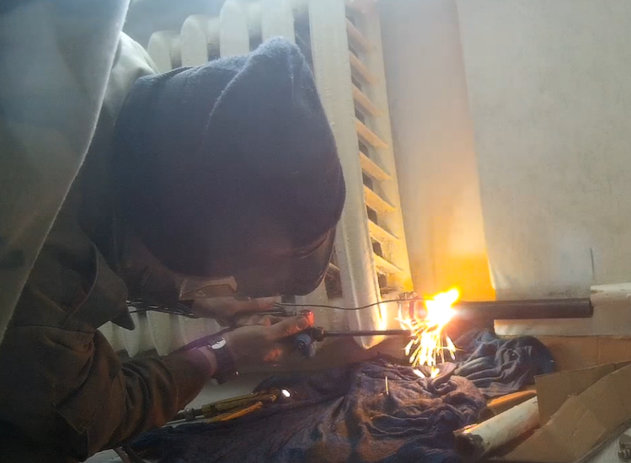 Газосварка ЖКХ. Опять сгон+ макро Gas welding housing and communal services смотреть онлайн