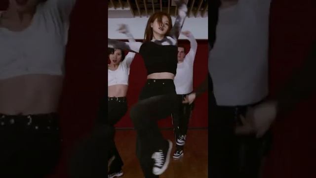 TZUYU [Mirrored Focus] TWICE Bloodline