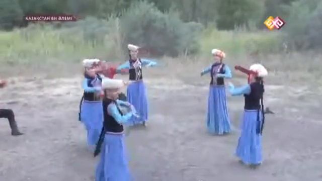 87011308213 ансамбль Казына Уйгурский танец смотреть онлайн