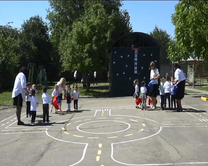 Праздничное мероприятие,посвященное Дню Победы прошло в детском саду "Насып" смотреть онлайн