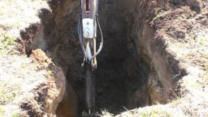 Коп колодца Трактором