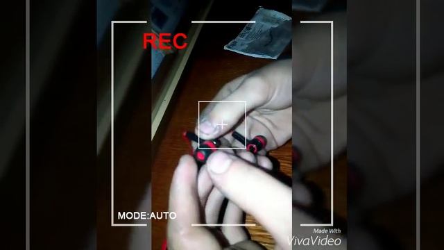 ШООК!!! наушники Мощнее Monster Beat!!!! смотреть онлайн