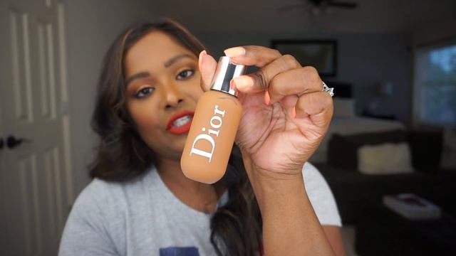 Dior Backstage Face & Body Foundation Review, Demo & Wear Test смотреть онлайн
